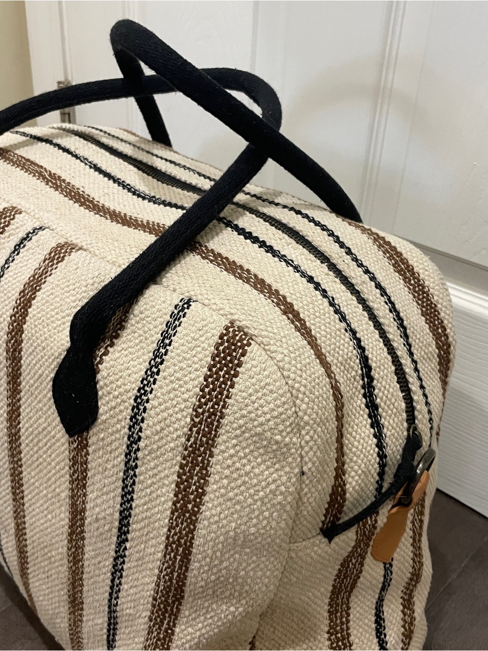 Universal Thread Weekender Tote - Picture 2 of 4